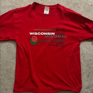 Wisconsin Badgers Rose bowl Vintage Red T-Shirt